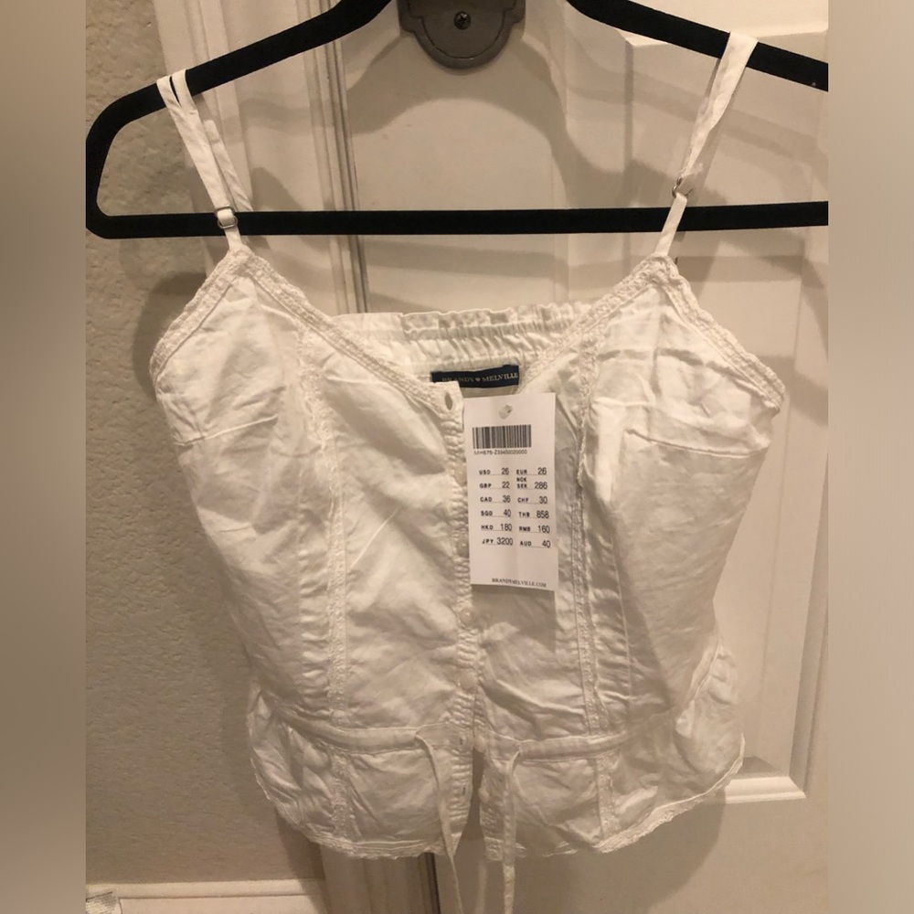 NWT Brandy Melville Maeve Top